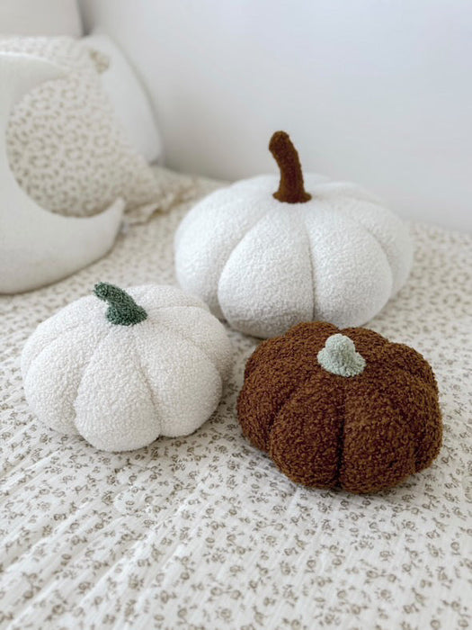 Henry & Flo | Large Pumpkin Cushion