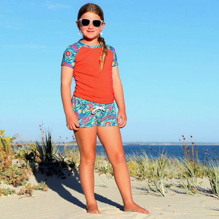 Girls Short Sleeve Rashguard Sun Top | Bush Blooms