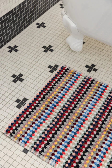 Miss April | Pompom Turkish Cotton Bath Mat