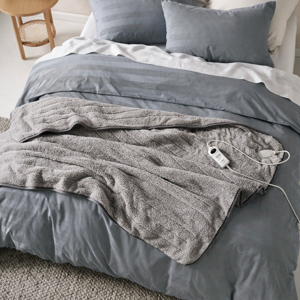 Bambury | Fleece Heated Throw Blanket