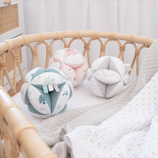 Organic Baby Sensory Ball - Lozza’s Gifts & Homewares 